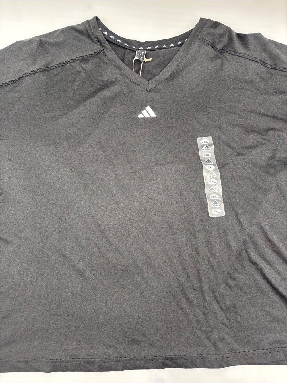 Adidas AEROREADY Training Essentials V-Neck Tee in Black